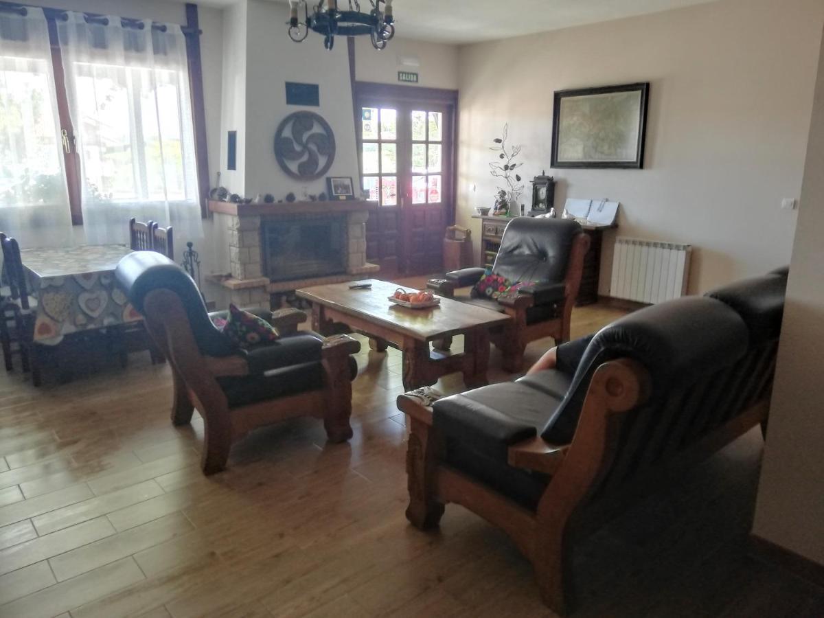Atxispe Etxea Casa Rural Laukiz Bagian luar foto