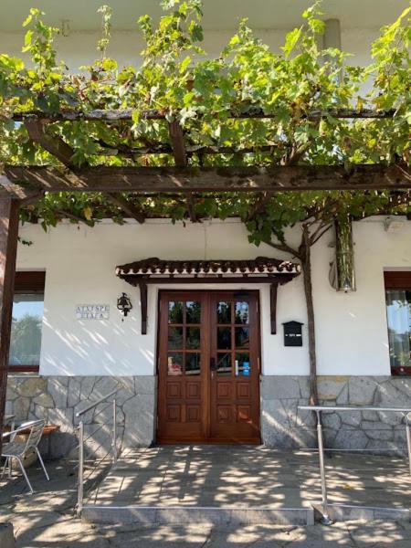 Atxispe Etxea Casa Rural Laukiz Bagian luar foto