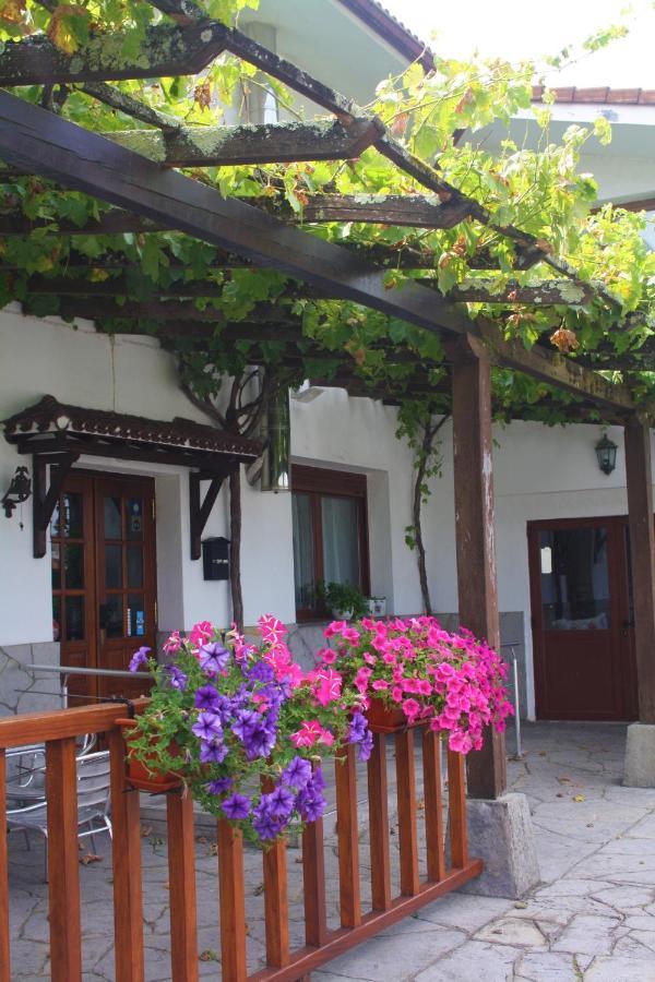 Atxispe Etxea Casa Rural Laukiz Bagian luar foto